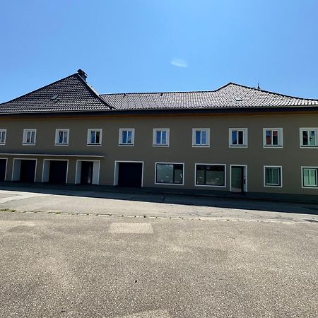 Apartamento Wohnen An Der Voeckla Vocklamarkt Exterior foto